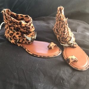 Cute flat sandles